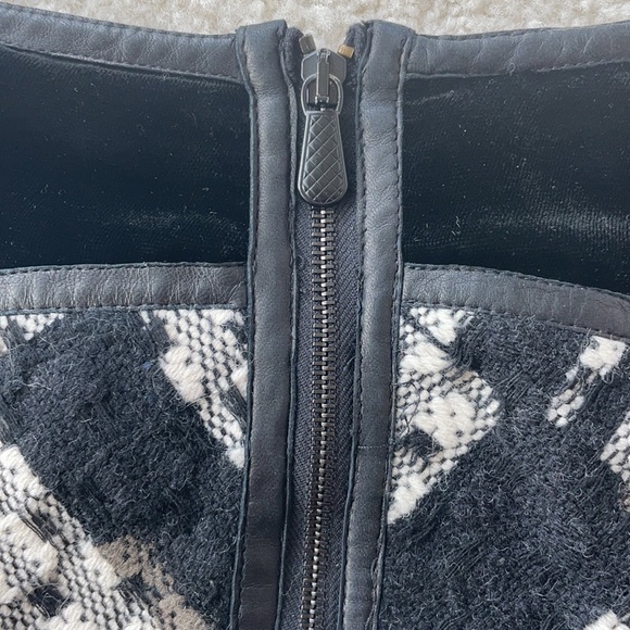 Bottega Veneta Pencil Skirt w Leather Trim Eur 40 - Picture 3 of 4